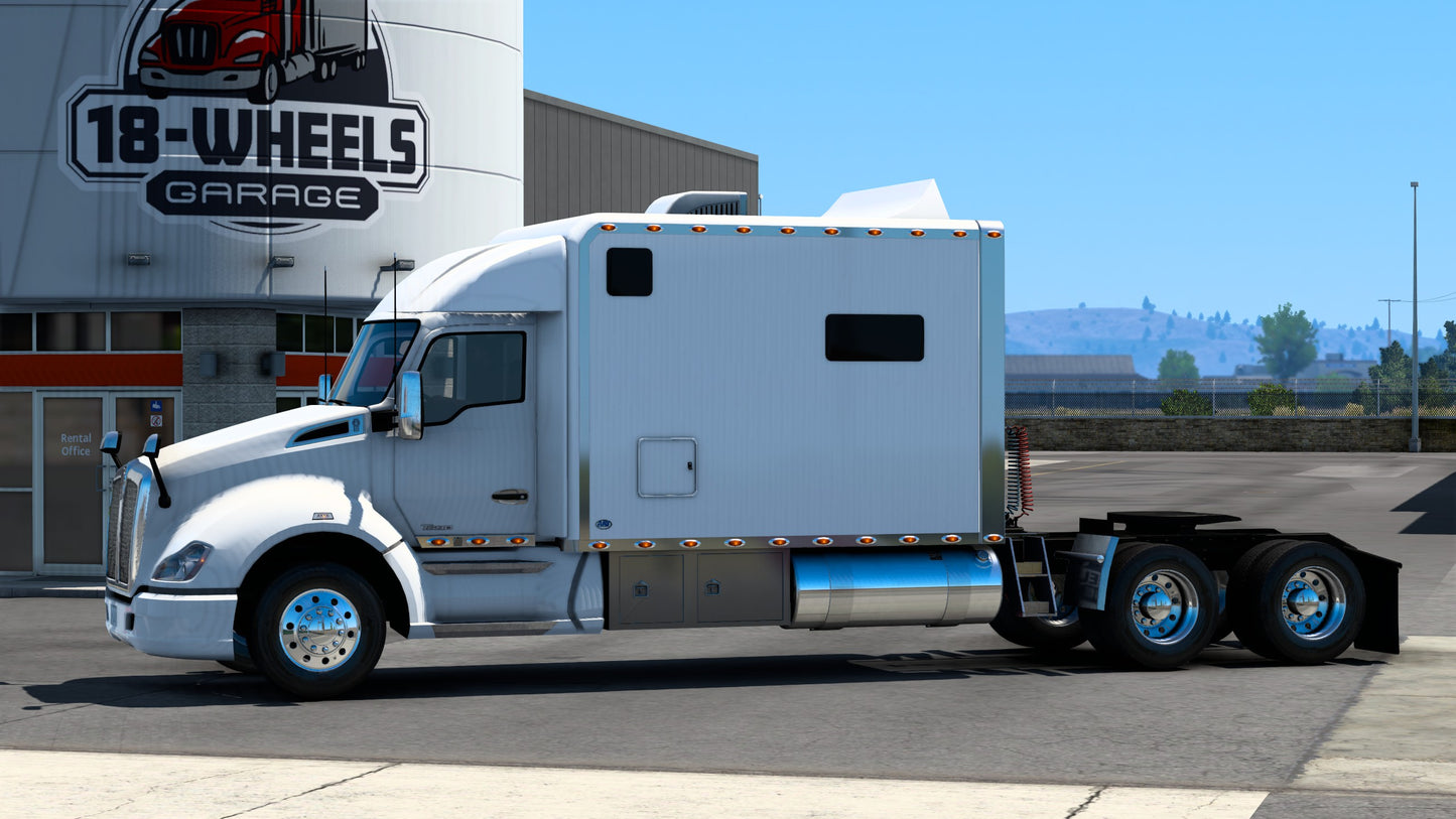 Kenworth T680 with ARI Legacy Sleepers