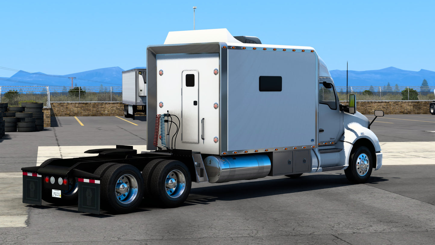 Kenworth T680 with ARI Legacy Sleepers